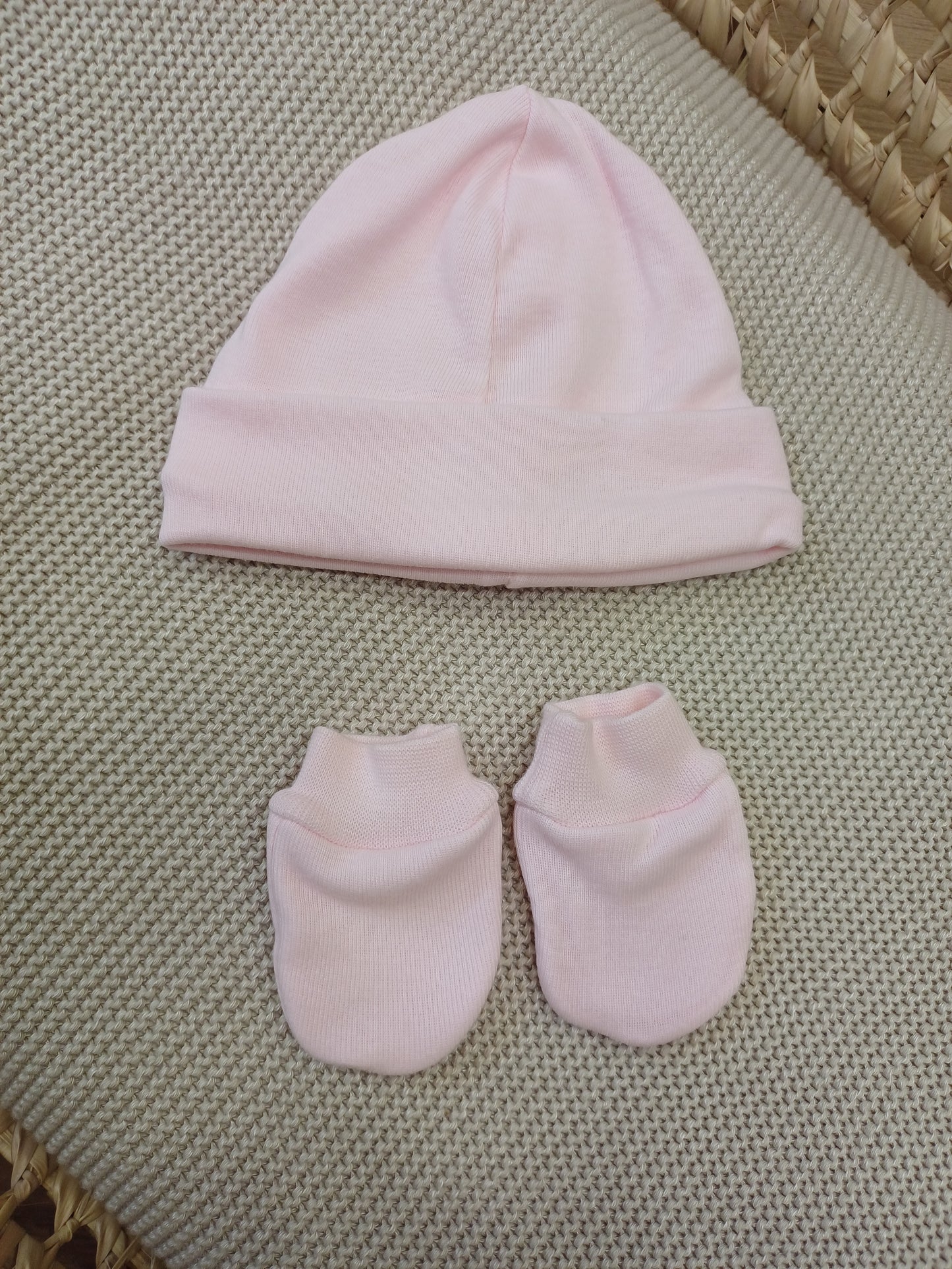 Cappellino e muffole