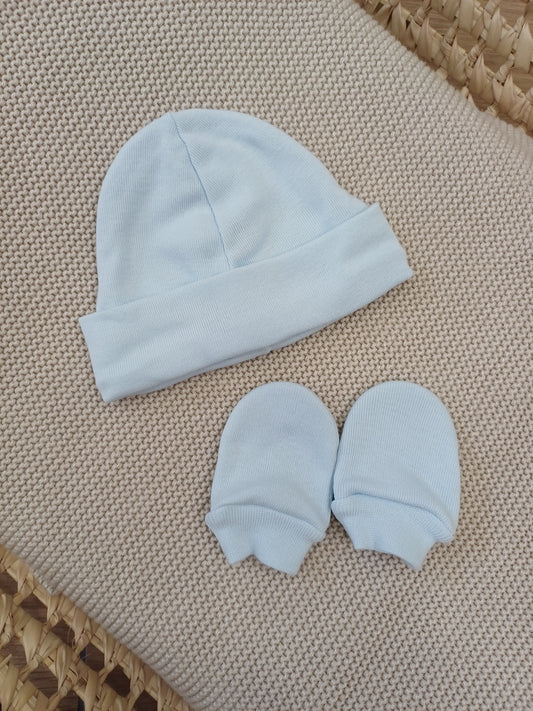 Cappellino e muffole