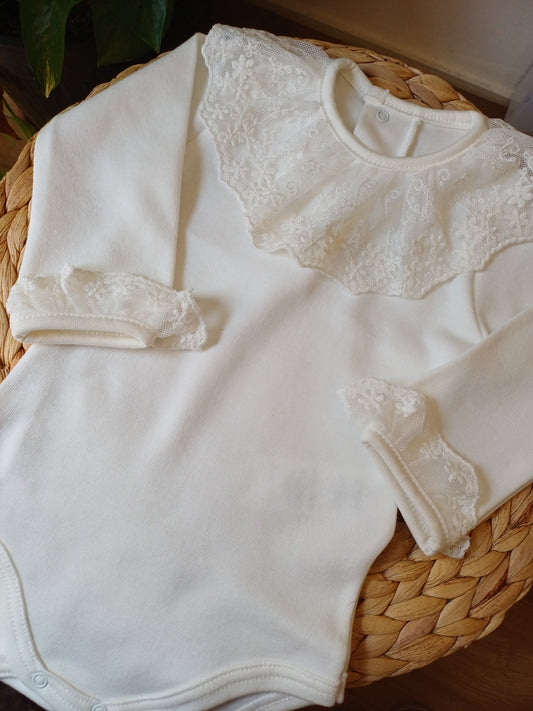 Body con pizzo